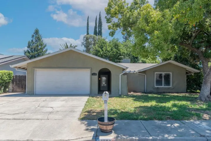 3370 Calaveras Court, Merced, California 95340