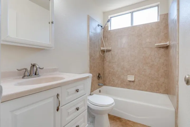 3370 Calaveras Court, Merced, California 95340