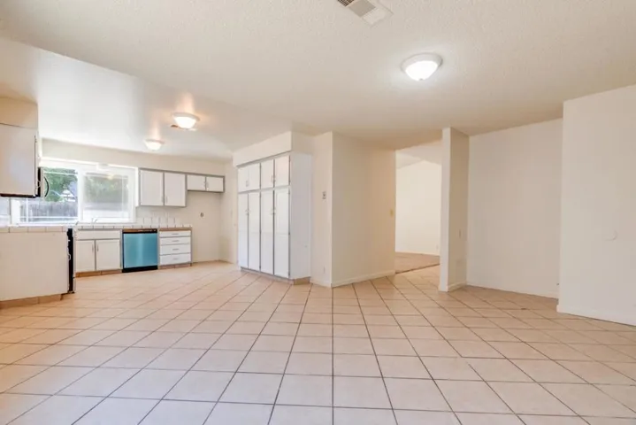 3370 Calaveras Court, Merced, California 95340