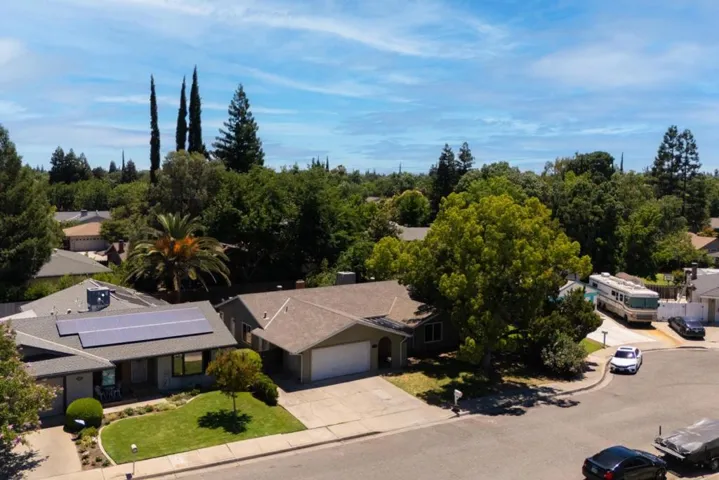 3370 Calaveras Court, Merced, California 95340