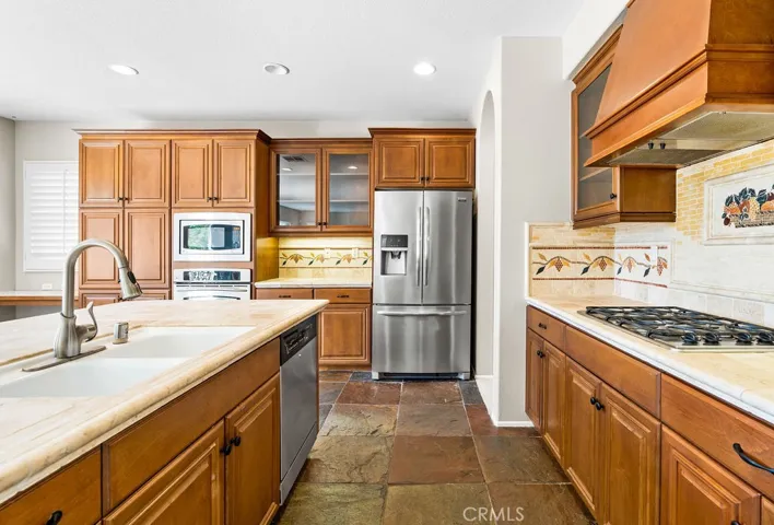 33293 Manchester Road, Temecula, California 92592