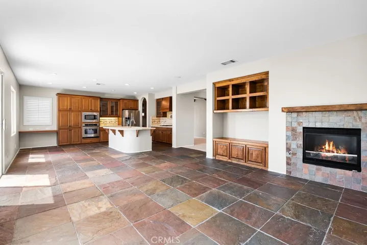 33293 Manchester Road, Temecula, California 92592