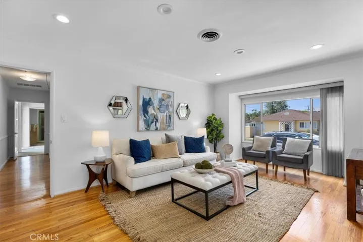 10962 Rhoda Way, Culver City, California 90230