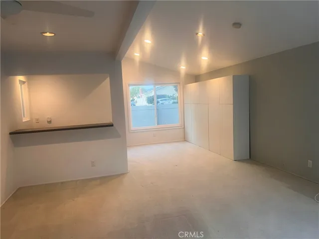 Huge Added Family Room with Wet Bar