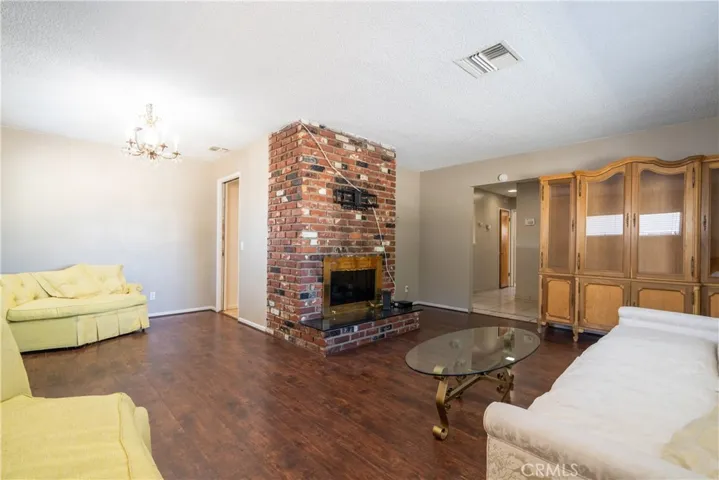 43350 18th Street W, Lancaster, California 93534