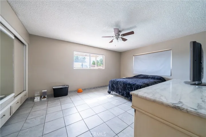 43350 18th Street W, Lancaster, California 93534