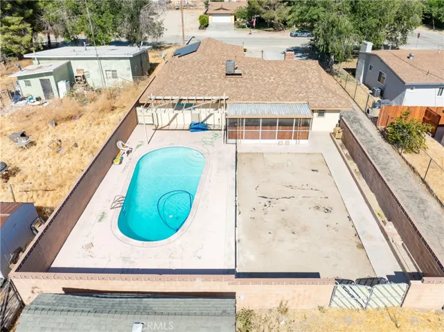 43350 18th Street W, Lancaster, California 93534
