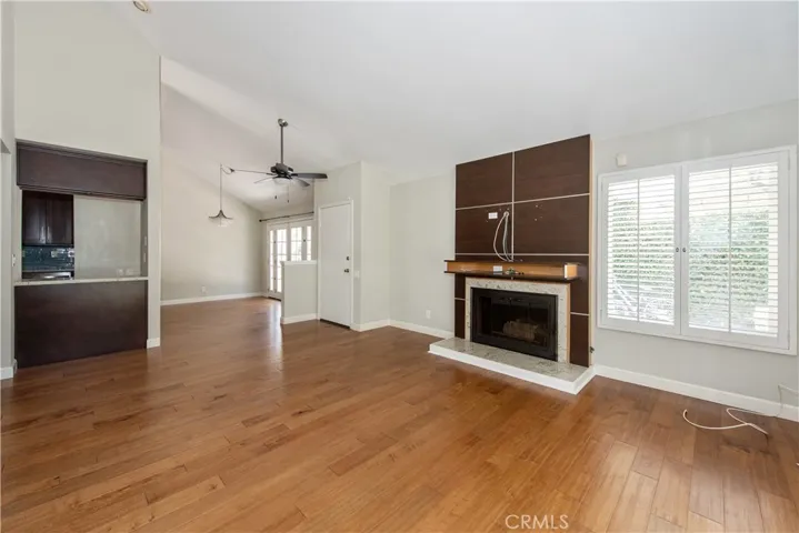 Living Room -1