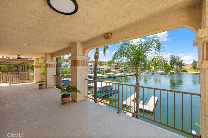 21818 Strawberry Lane, Canyon Lake, California 92587