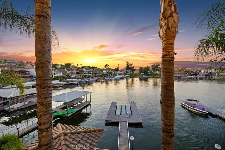 21818 Strawberry Lane, Canyon Lake, California 92587