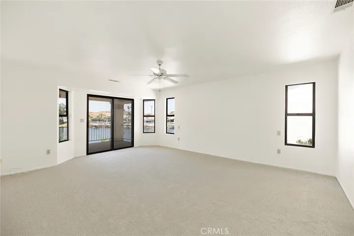 21818 Strawberry Lane, Canyon Lake, California 92587