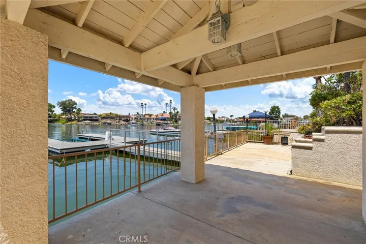21818 Strawberry Lane, Canyon Lake, California 92587