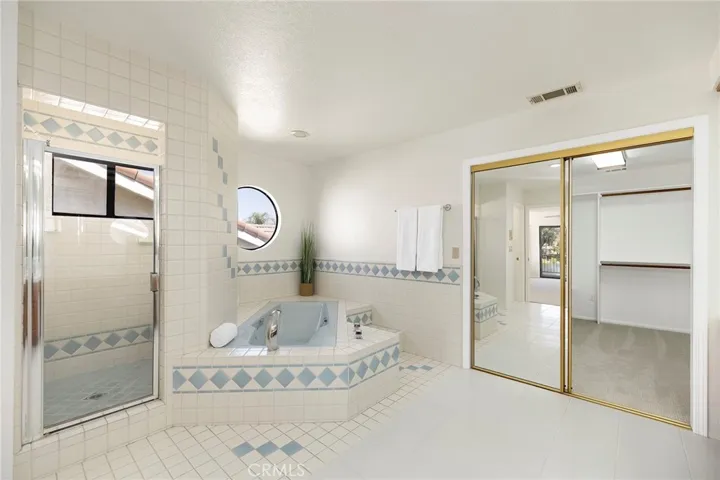 21818 Strawberry Lane, Canyon Lake, California 92587