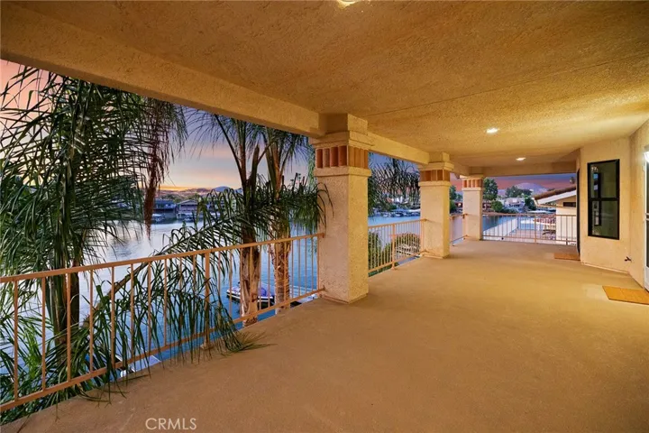 21818 Strawberry Lane, Canyon Lake, California 92587