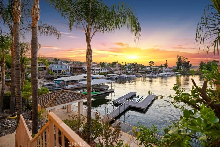 21818 Strawberry Lane, Canyon Lake, California 92587