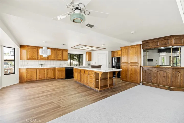 21818 Strawberry Lane, Canyon Lake, California 92587