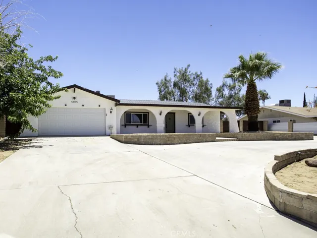 58165 Arcadia Trail, Yucca Valley, California 92284