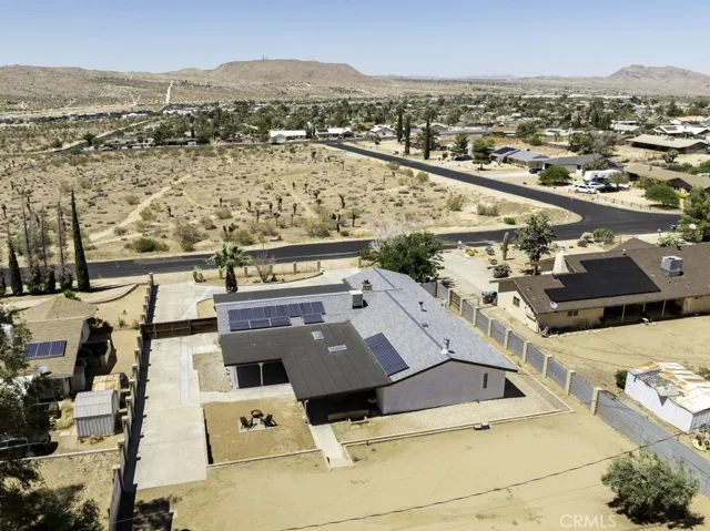 58165 Arcadia Trail, Yucca Valley, California 92284