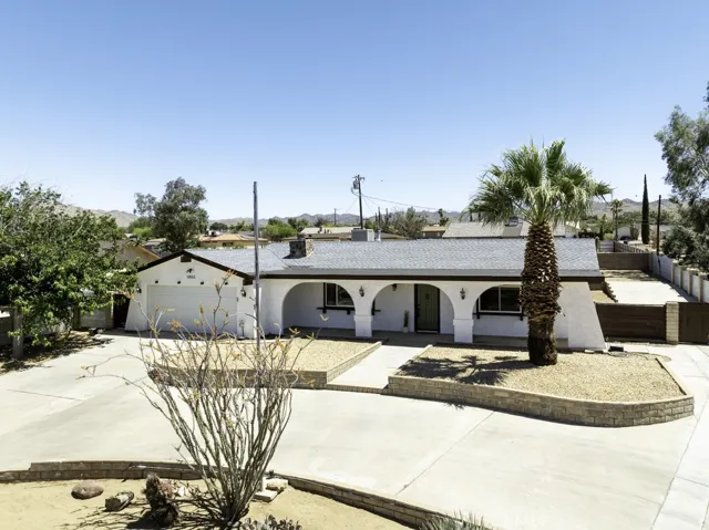 58165 Arcadia Trail, Yucca Valley, California 92284
