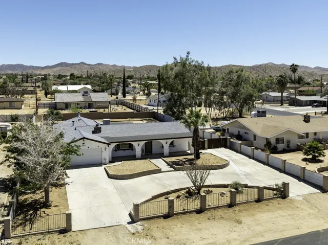 58165 Arcadia Trail, Yucca Valley, California 92284