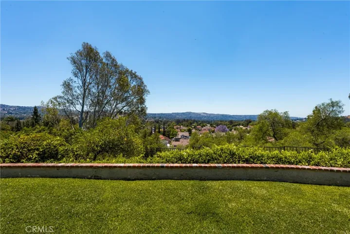 21430 Via Del Parque, Yorba Linda, California 92887