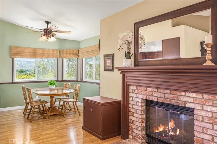 Breakfast nook