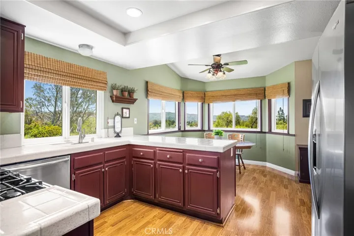 Kitchen toward breakfast nook area