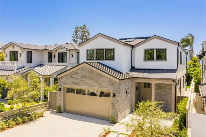 746 29th Street, Manhattan Beach, California 90266