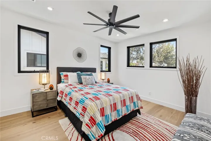 746 29th Street, Manhattan Beach, California 90266