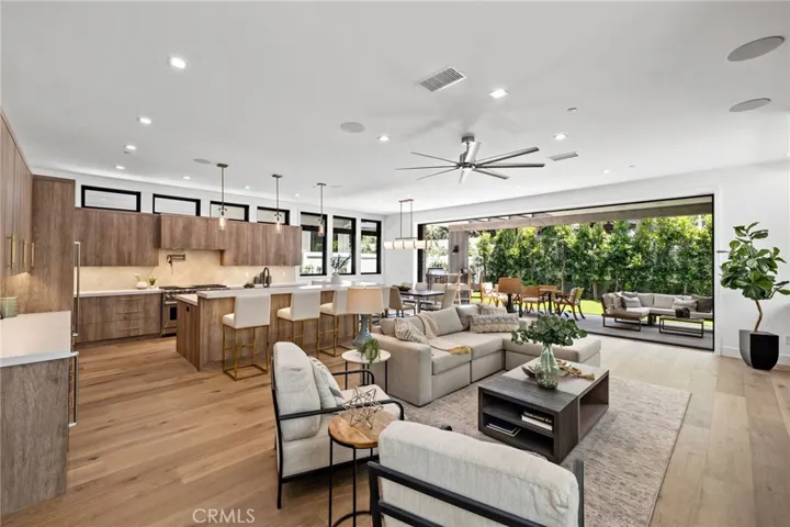 746 29th Street, Manhattan Beach, California 90266