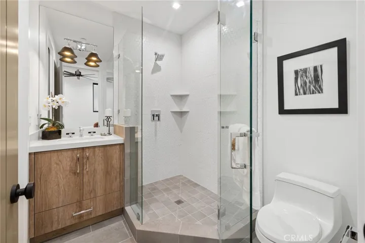746 29th Street, Manhattan Beach, California 90266