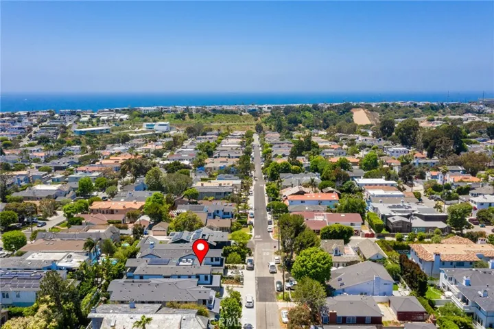 746 29th Street, Manhattan Beach, California 90266