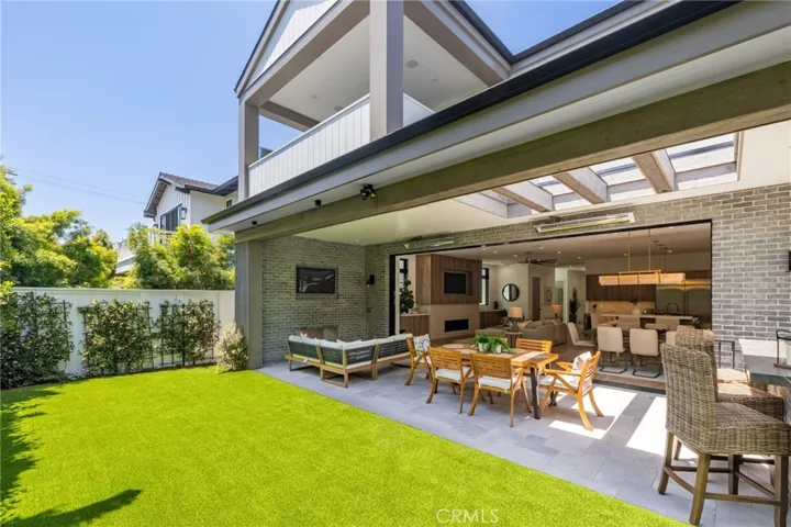 746 29th Street, Manhattan Beach, California 90266