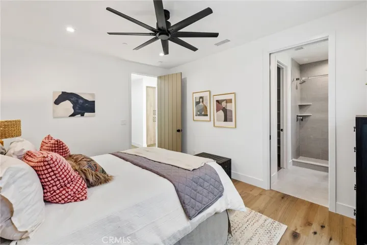746 29th Street, Manhattan Beach, California 90266