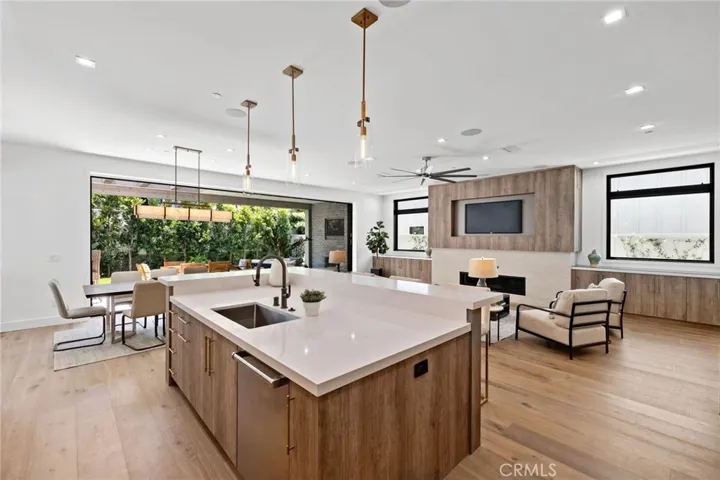746 29th Street, Manhattan Beach, California 90266