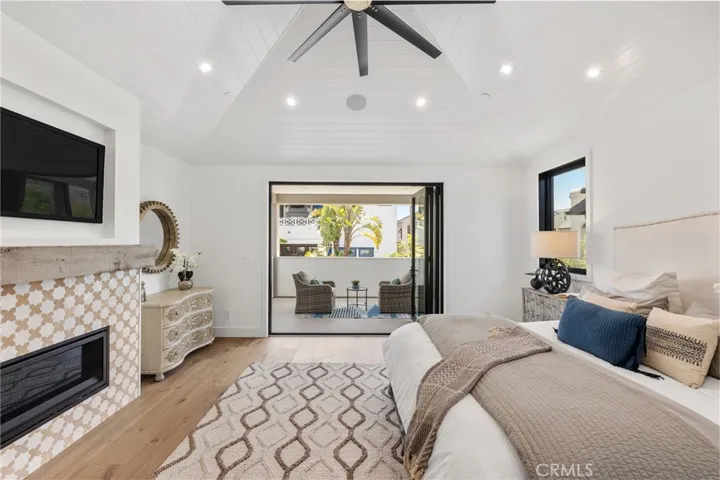 746 29th Street, Manhattan Beach, California 90266
