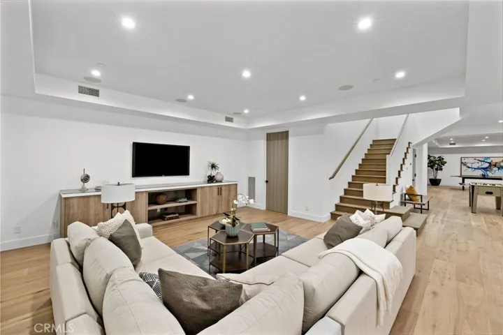 746 29th Street, Manhattan Beach, California 90266