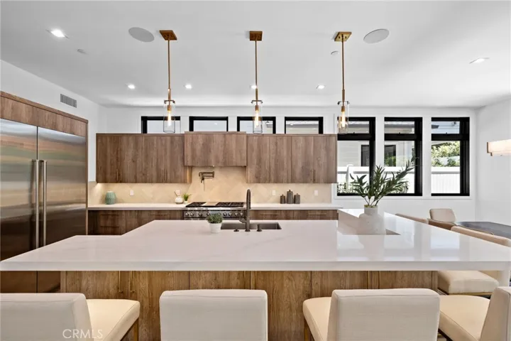 746 29th Street, Manhattan Beach, California 90266