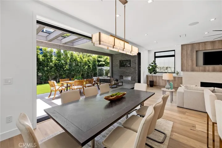 746 29th Street, Manhattan Beach, California 90266