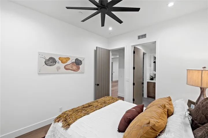 746 29th Street, Manhattan Beach, California 90266