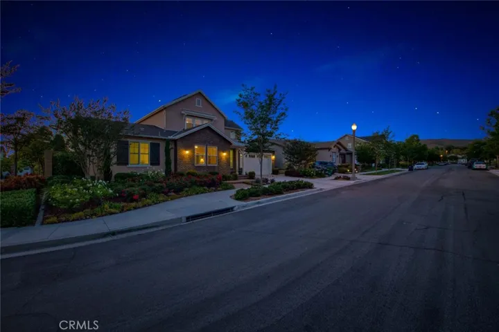 125 Bumblebee, Irvine, California 92618