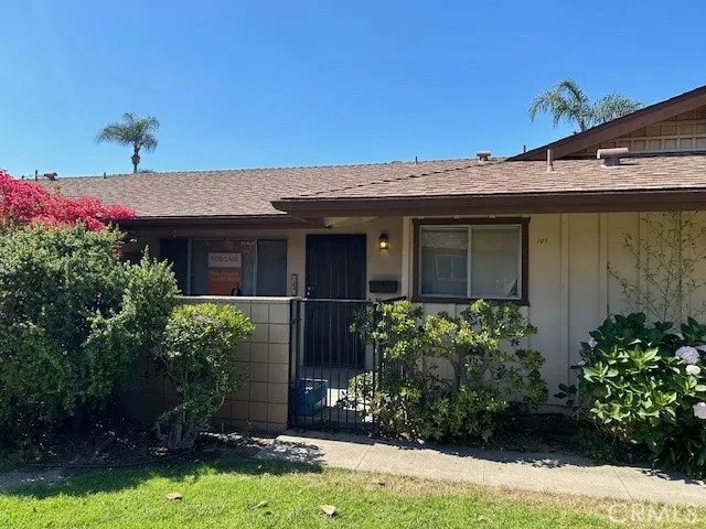 1732 E Commonwealth Avenue 103, Fullerton, California 92831