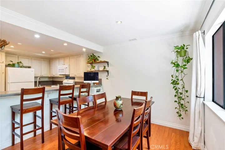 102 E Via Vaquero, San Dimas, California 91773