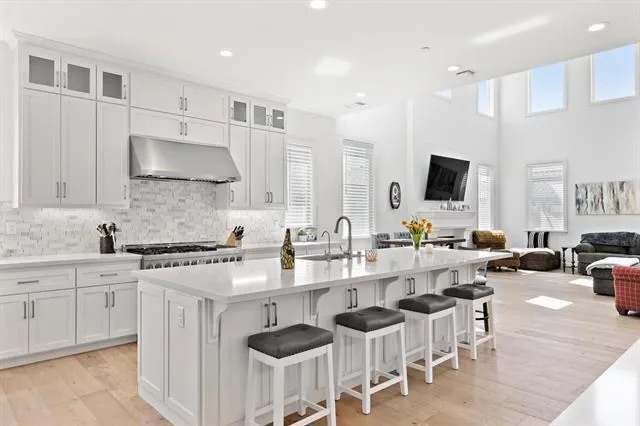 1945 Via Tolentino, Morgan Hill, California 95037