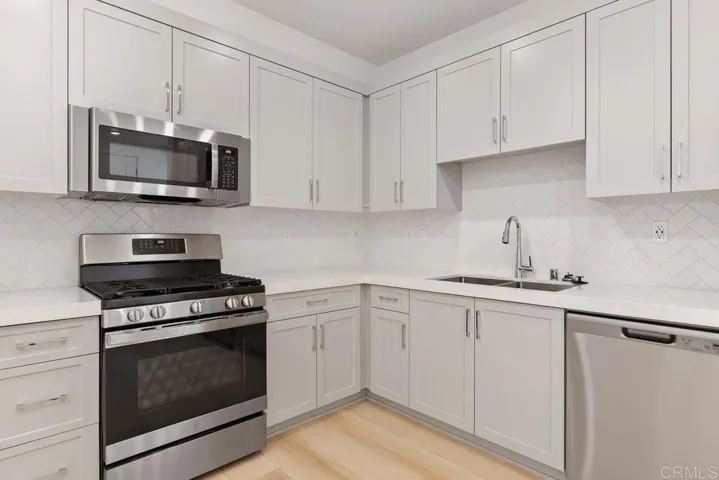 1207 Sunrise View 105, San Marcos, California 92078