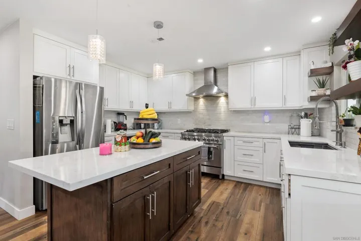 643 Mcdonald Ln, Escondido, California 92025