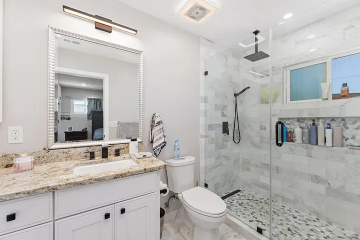 643 Mcdonald Ln, Escondido, California 92025