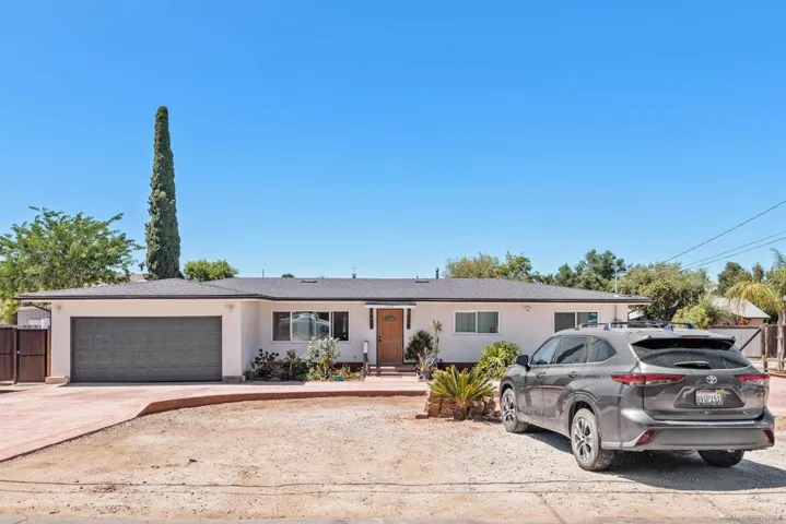 643 Mcdonald Ln, Escondido, California 92025