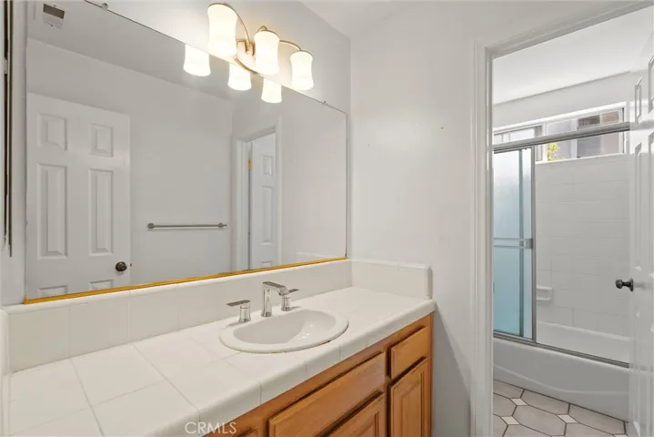 234 N Irena Avenue 5, Redondo Beach, California 90277