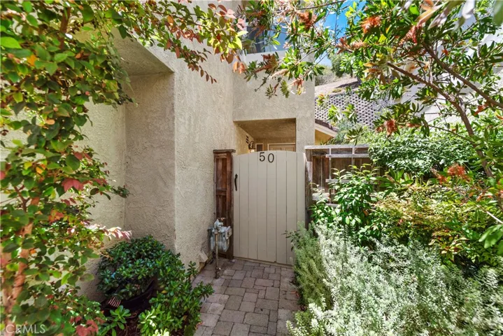 50 La Costa Court, Laguna Beach, California 92651